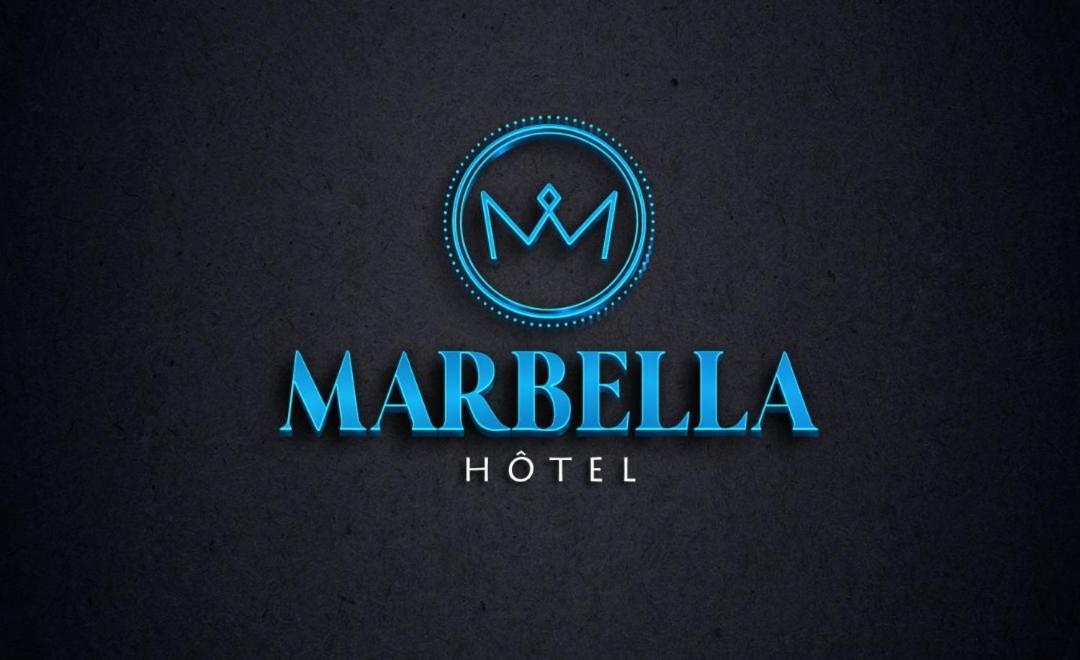 Hotel Marbella 洛美 外观 照片